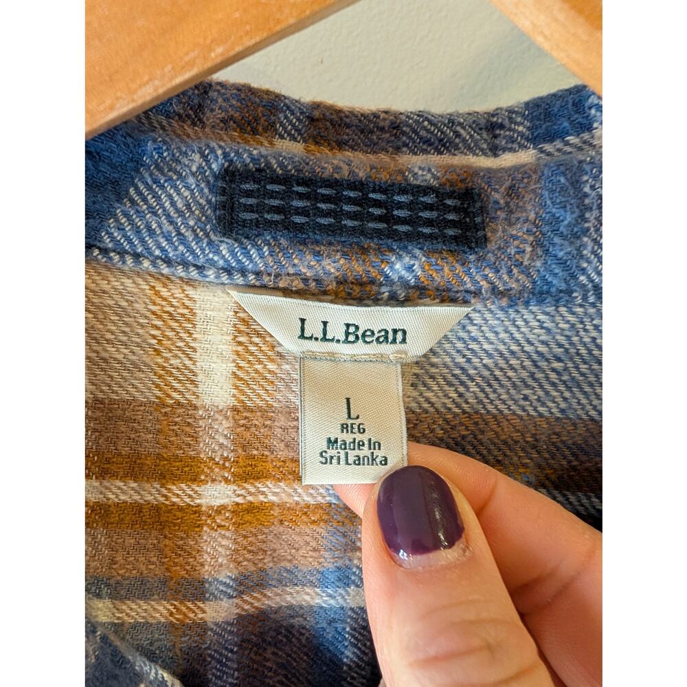 L.L. Bean Women's Flannel Shirt Blue Camel Plaid Button Down Large Regular - Picture 2 of 8